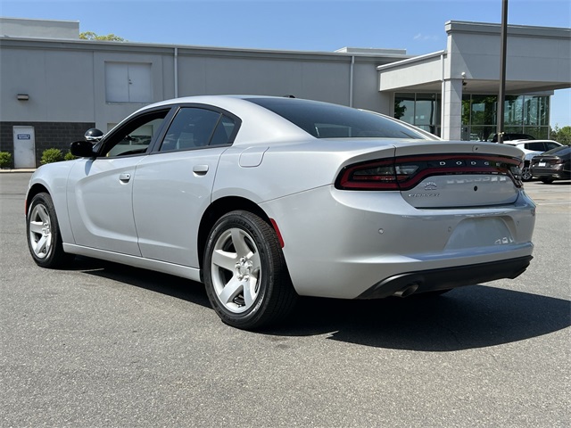 Vehicle image 14 of 41