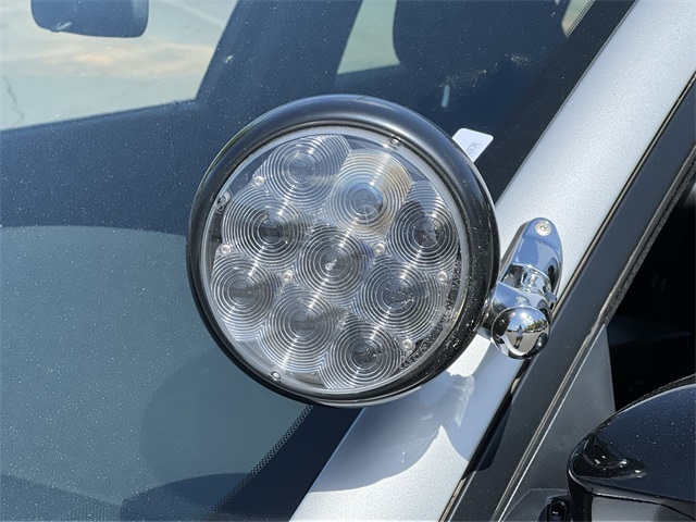 Vehicle image 20 of 41