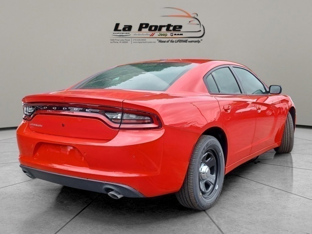 Vehicle image 12 of 40