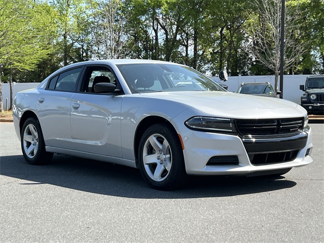 Vehicle image 5 of 37