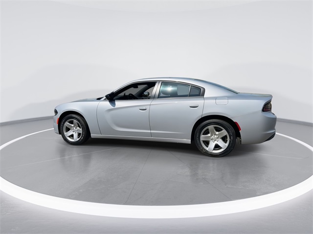 Vehicle image 14 of 37