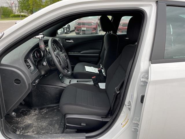 Vehicle image 12 of 19