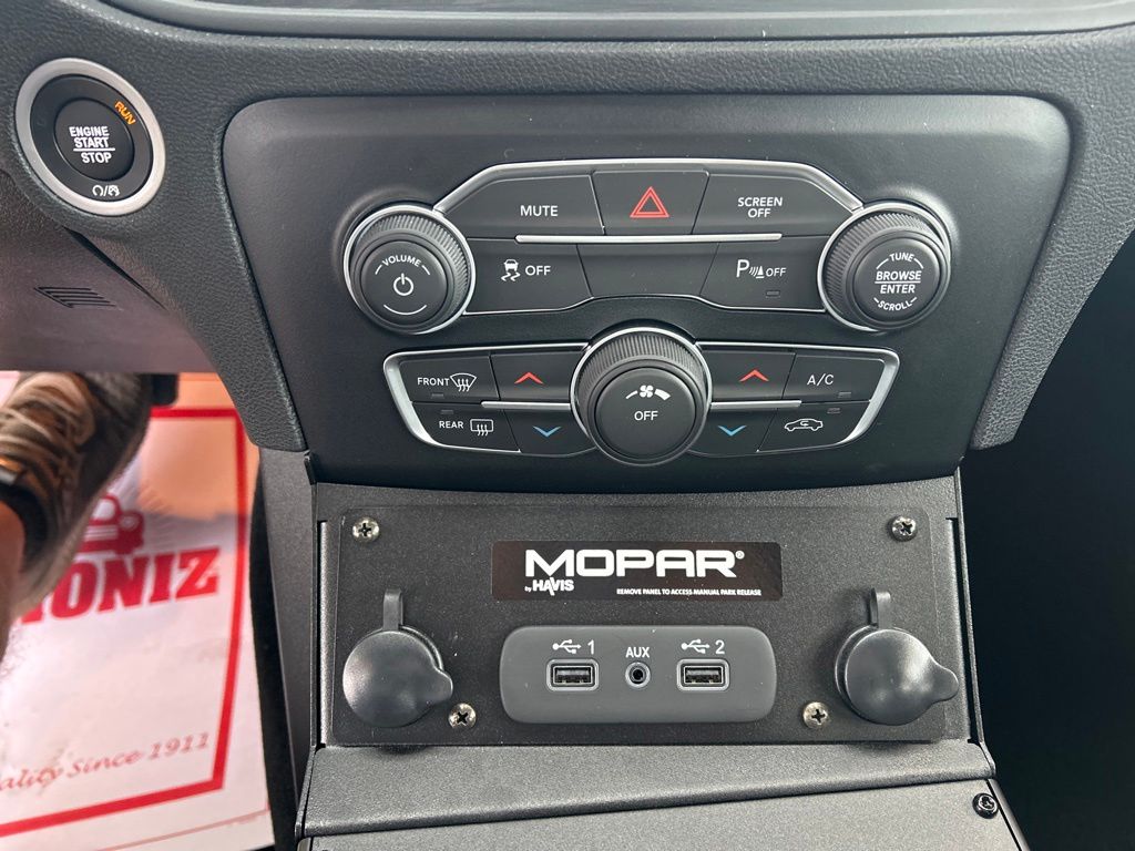 Vehicle image 12 of 23