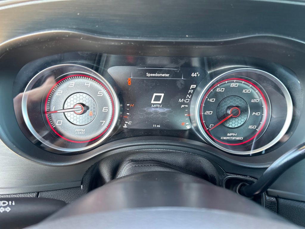 Vehicle image 9 of 23