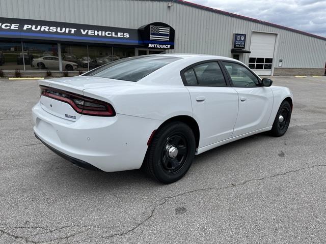 Vehicle image 5 of 19