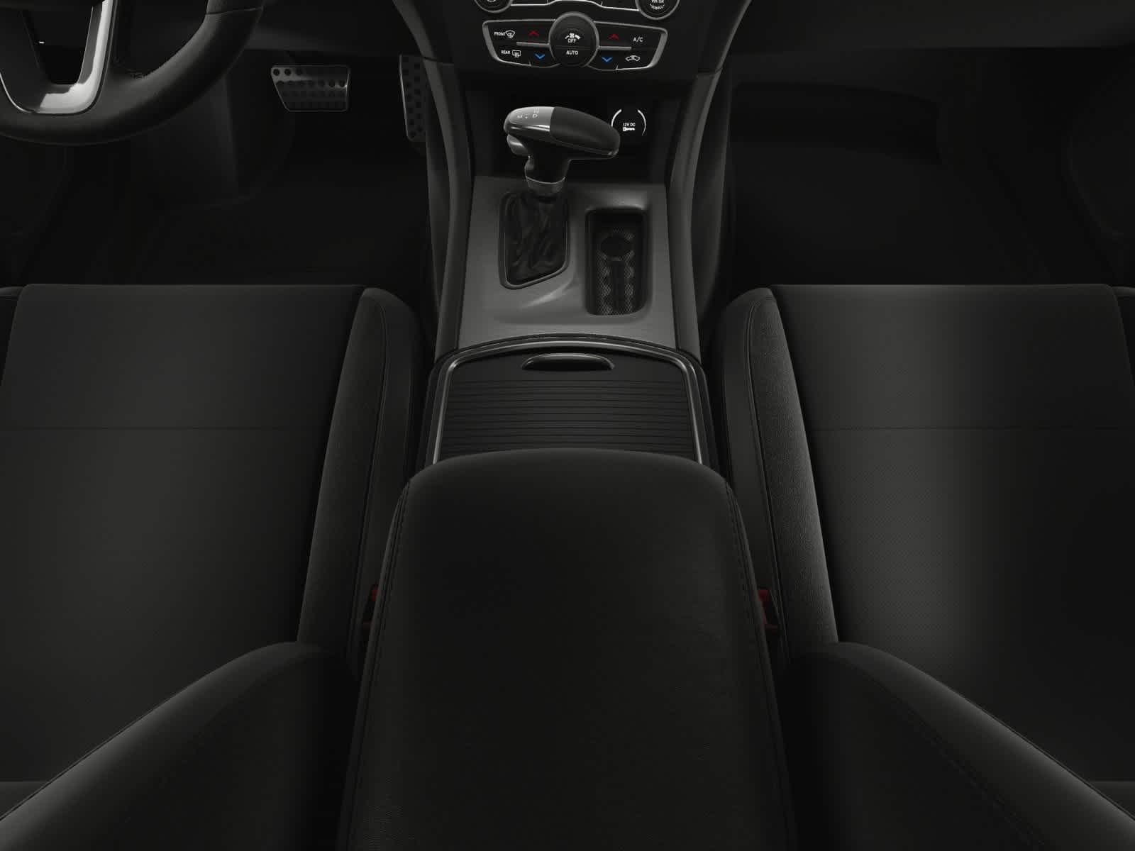 Vehicle image 19 of 26