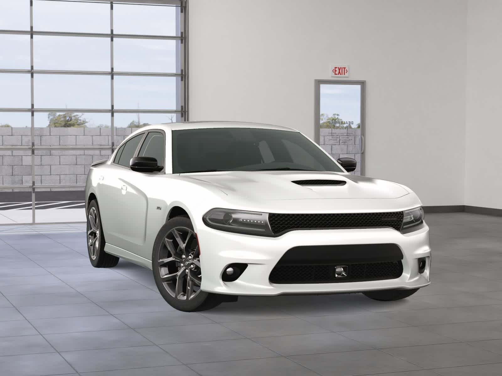 Vehicle image 4 of 26