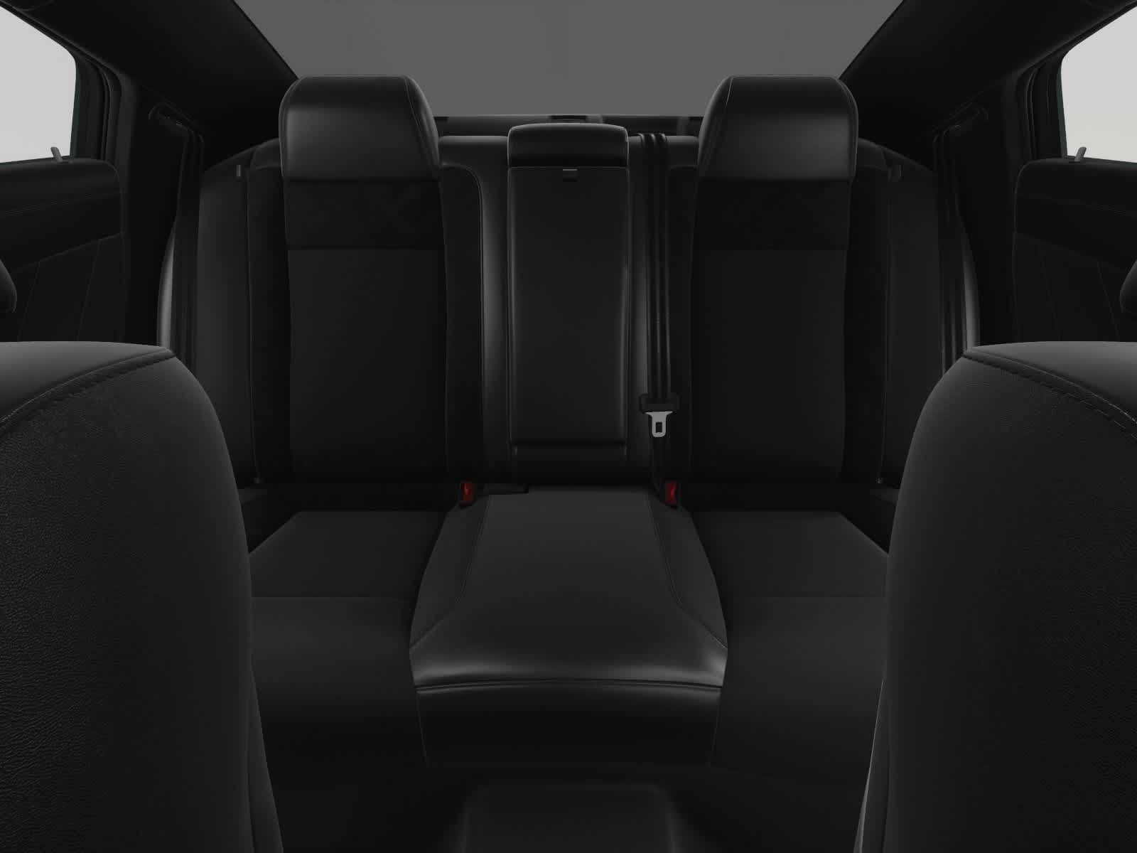 Vehicle image 13 of 26