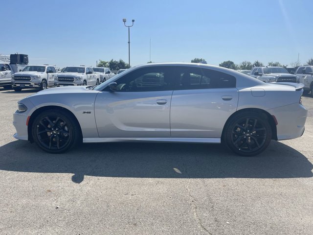 Vehicle image 9 of 39