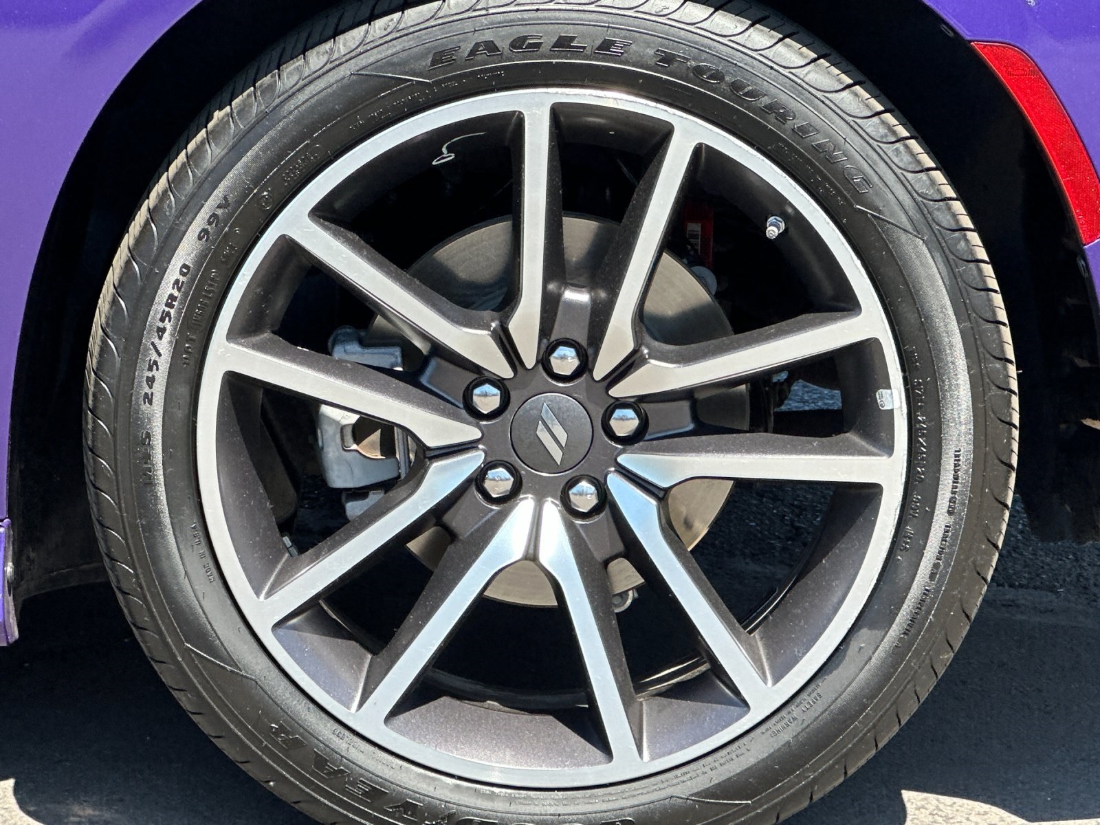 Vehicle image 10 of 27
