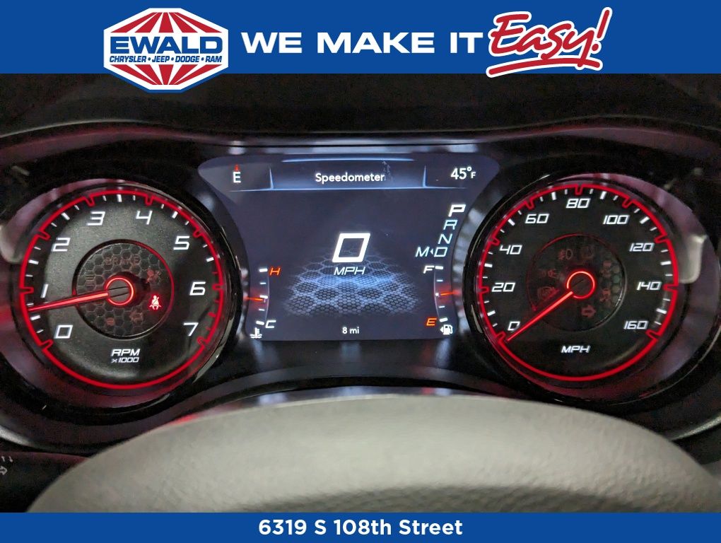 Vehicle image 19 of 28
