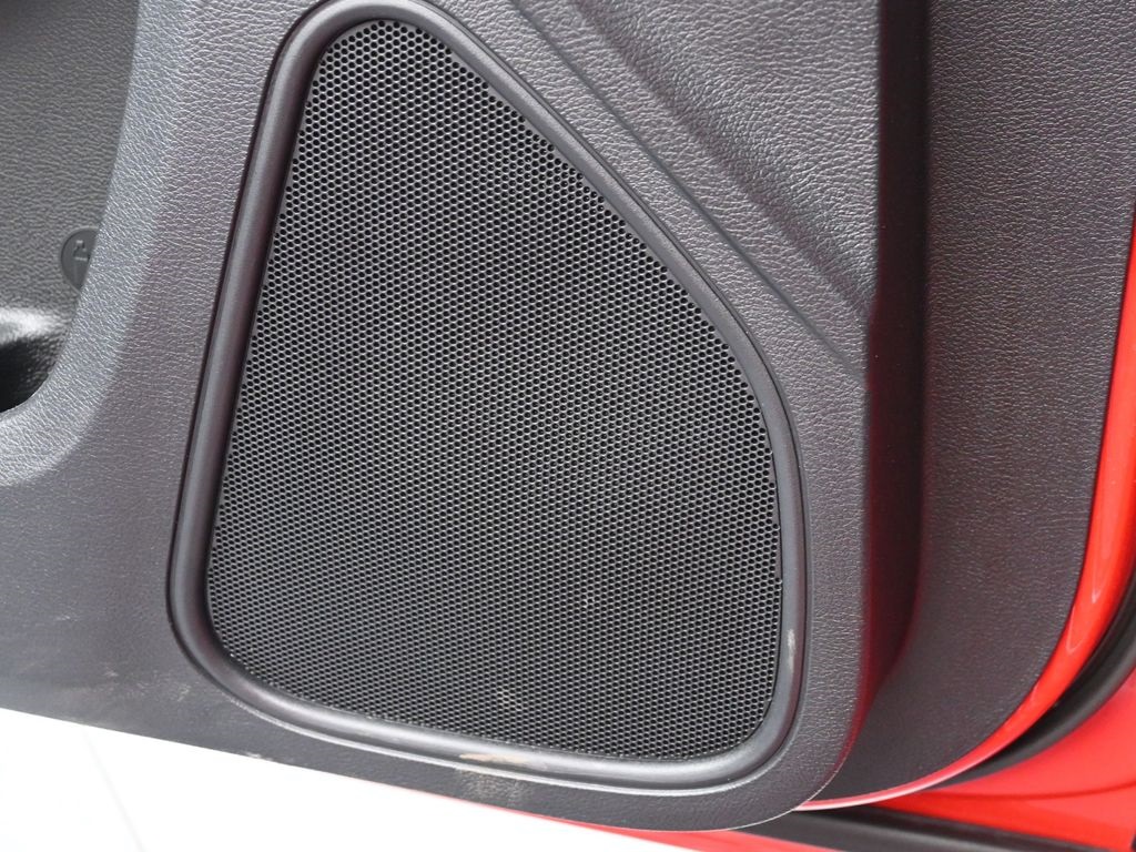 Vehicle image 36 of 60