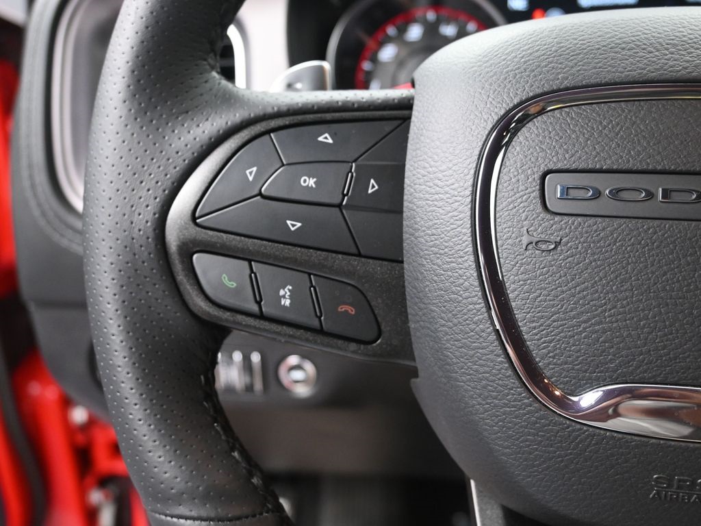 Vehicle image 47 of 60