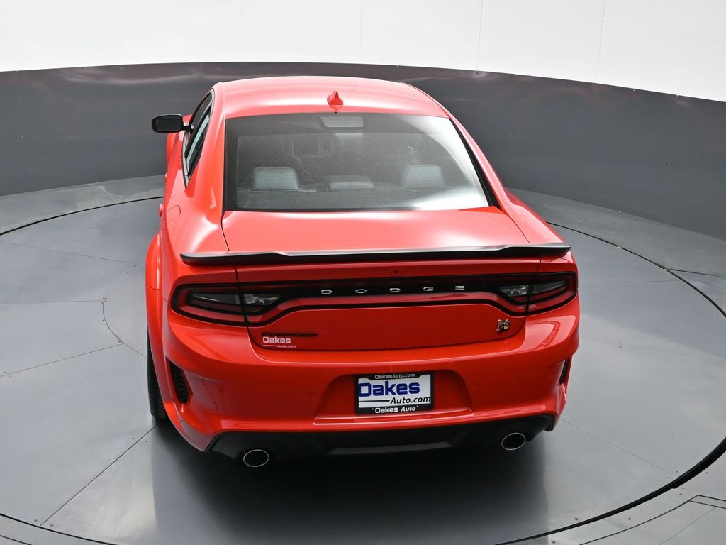 Vehicle image 20 of 60
