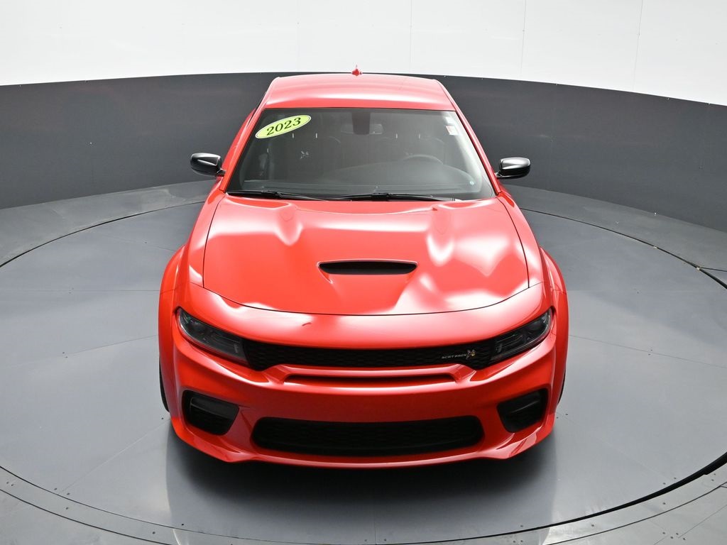 Vehicle image 5 of 60