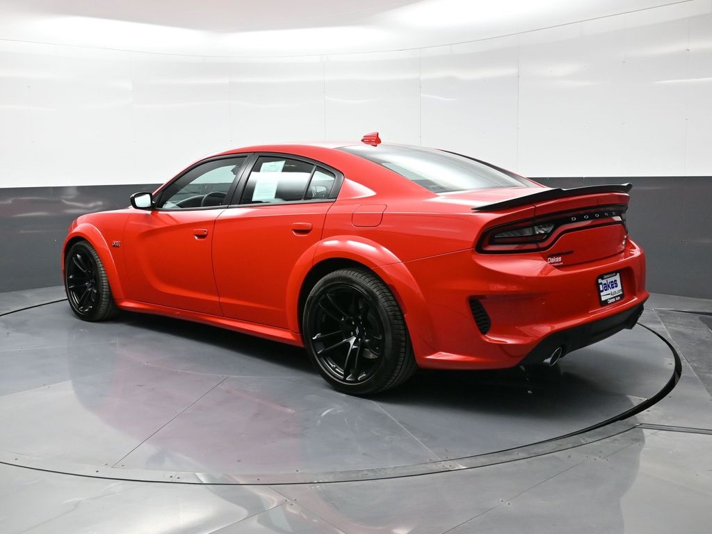 Vehicle image 23 of 60