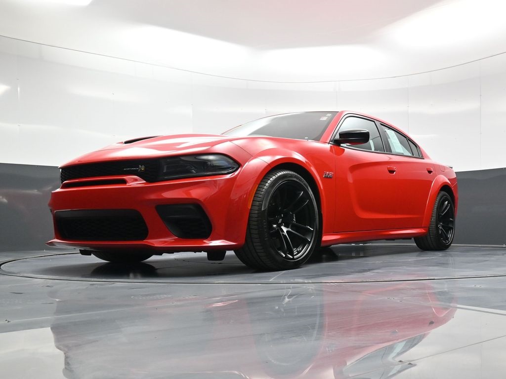 Vehicle image 15 of 60