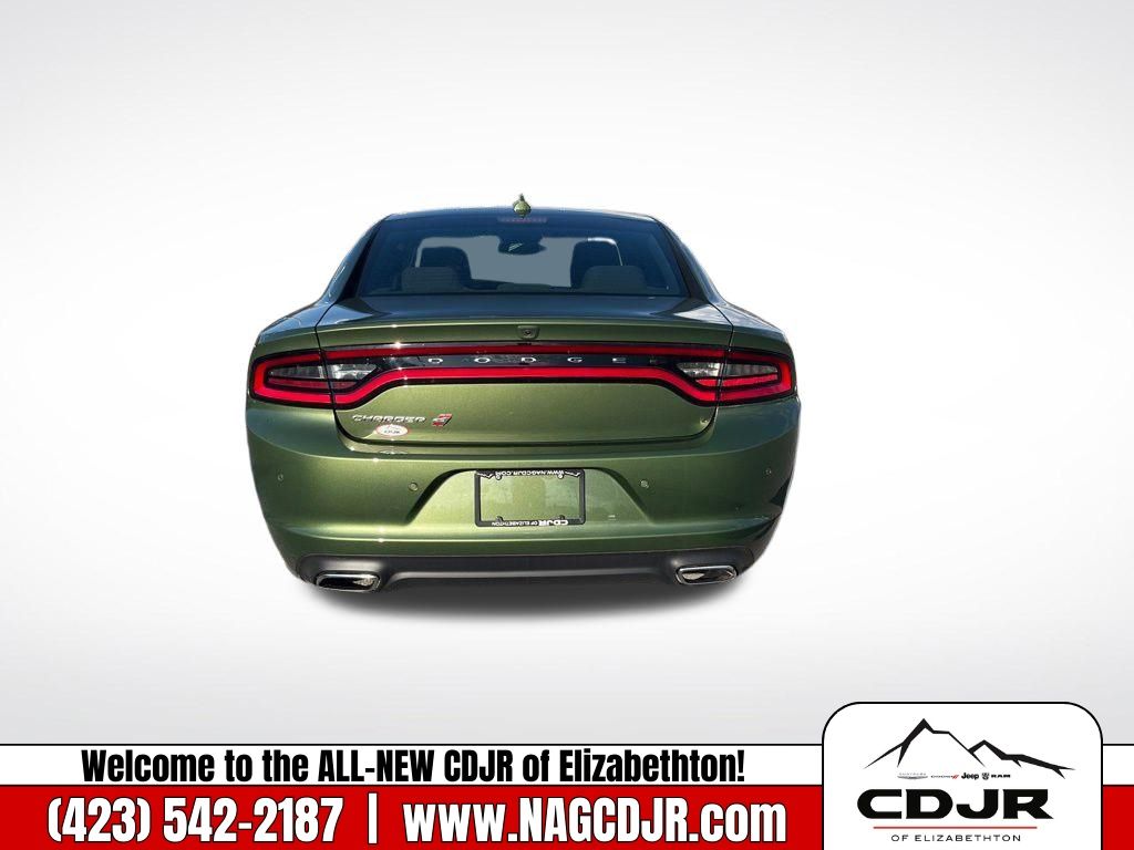 Vehicle image 7 of 30