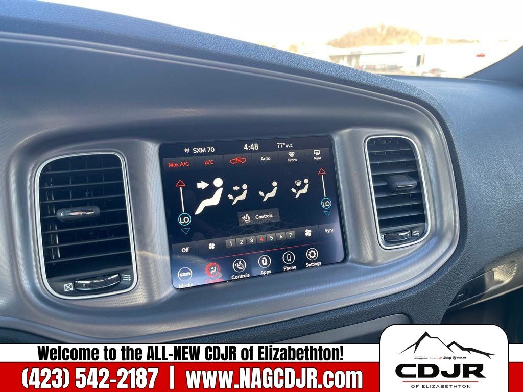 Vehicle image 20 of 30