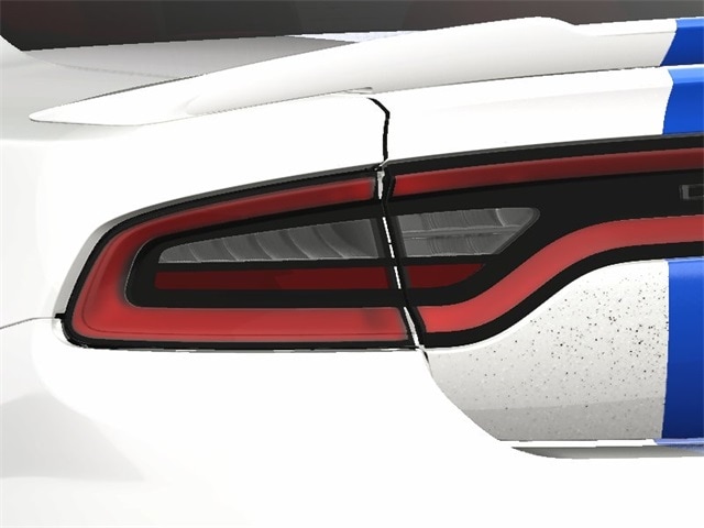 Vehicle image 12 of 22