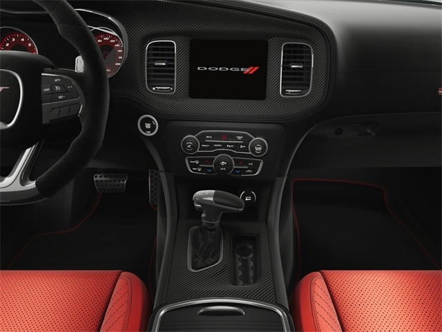 Vehicle image 20 of 22