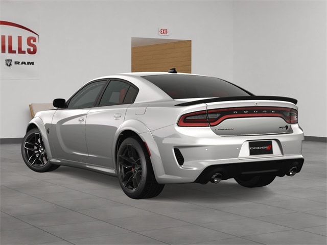 Vehicle image 3 of 22