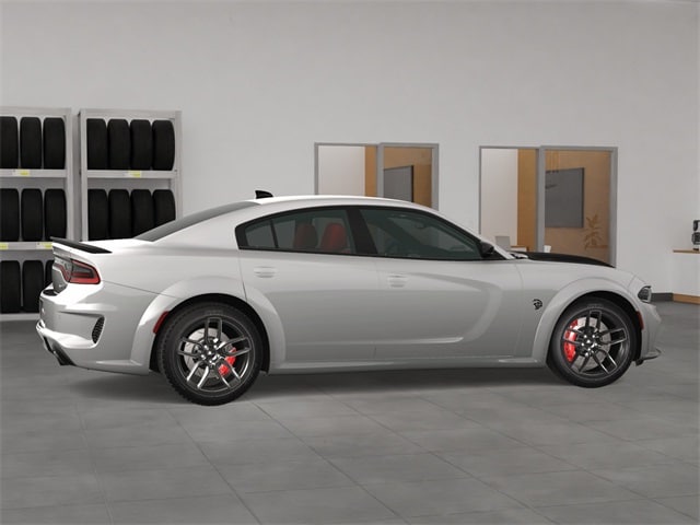 Vehicle image 5 of 22