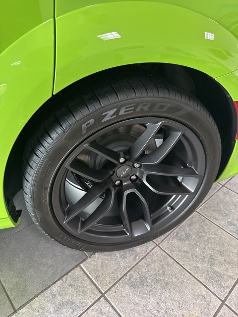 Vehicle image 13 of 23