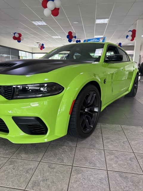 Vehicle image 2 of 23