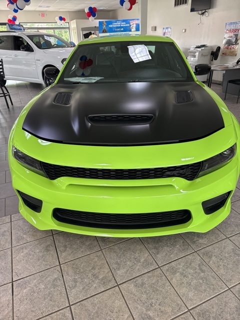 Vehicle image 4 of 23