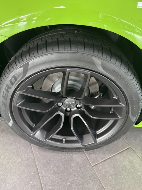 Vehicle image 14 of 23