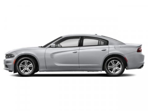 Vehicle image 9 of 18