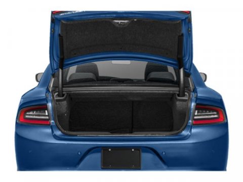 Vehicle image 14 of 18