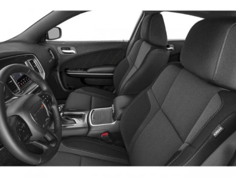Vehicle image 12 of 18