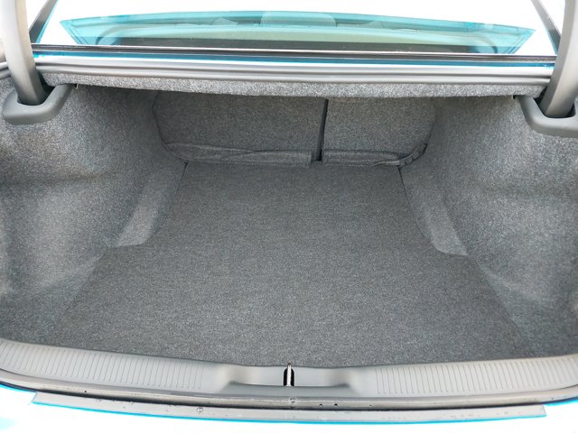2023 Dodge Charger SXT Image 12 of 34