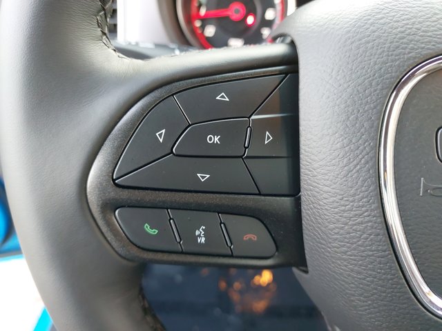 2023 Dodge Charger SXT Image 16 of 34