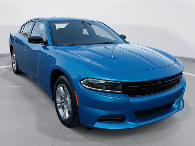 2023 Dodge Charger SXT Image 3 of 34