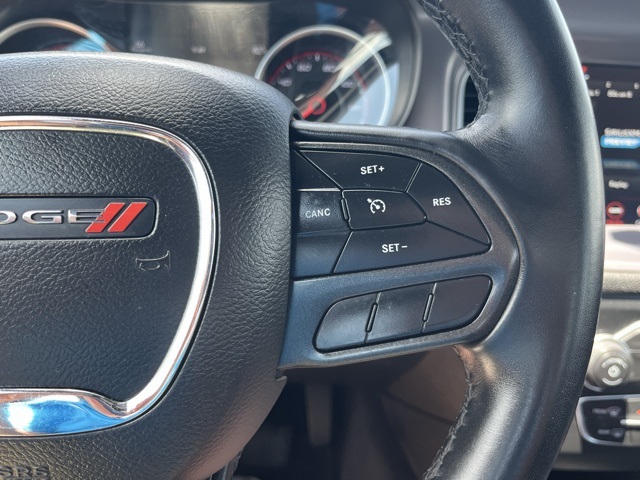 Vehicle image 17 of 31