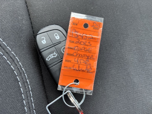 Vehicle image 26 of 31