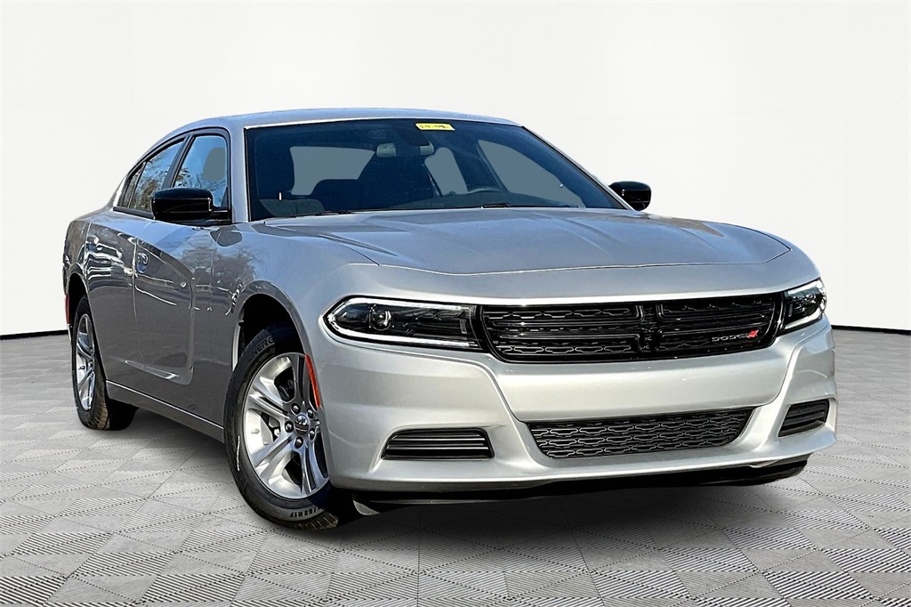 Vehicle image 1 of 14