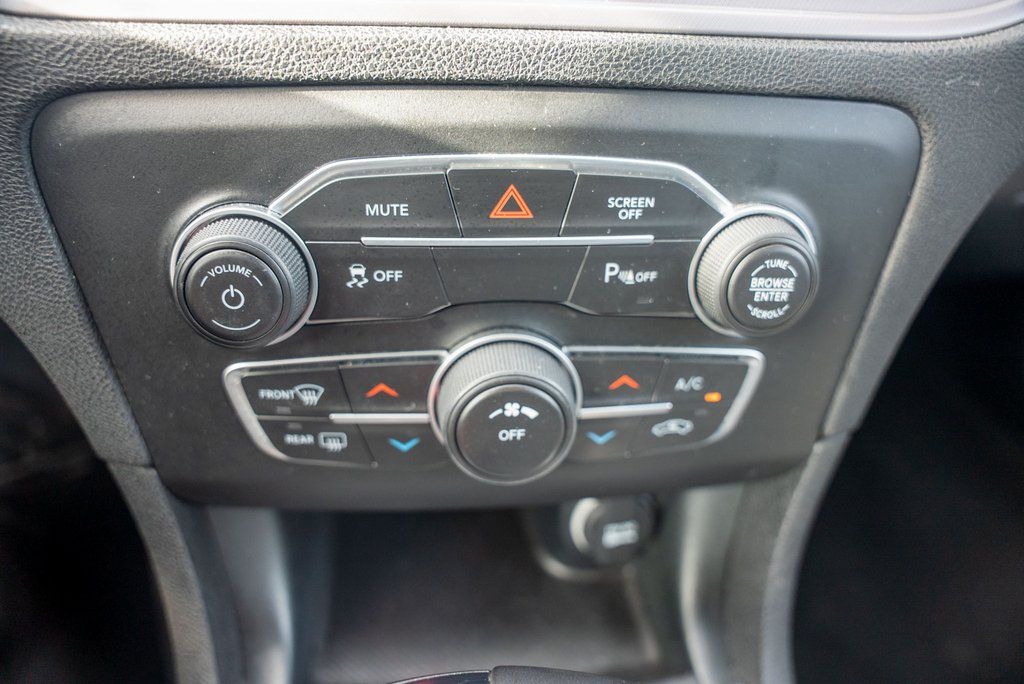 Vehicle image 37 of 37