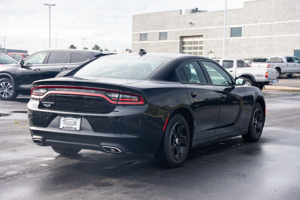 Vehicle image 5 of 37