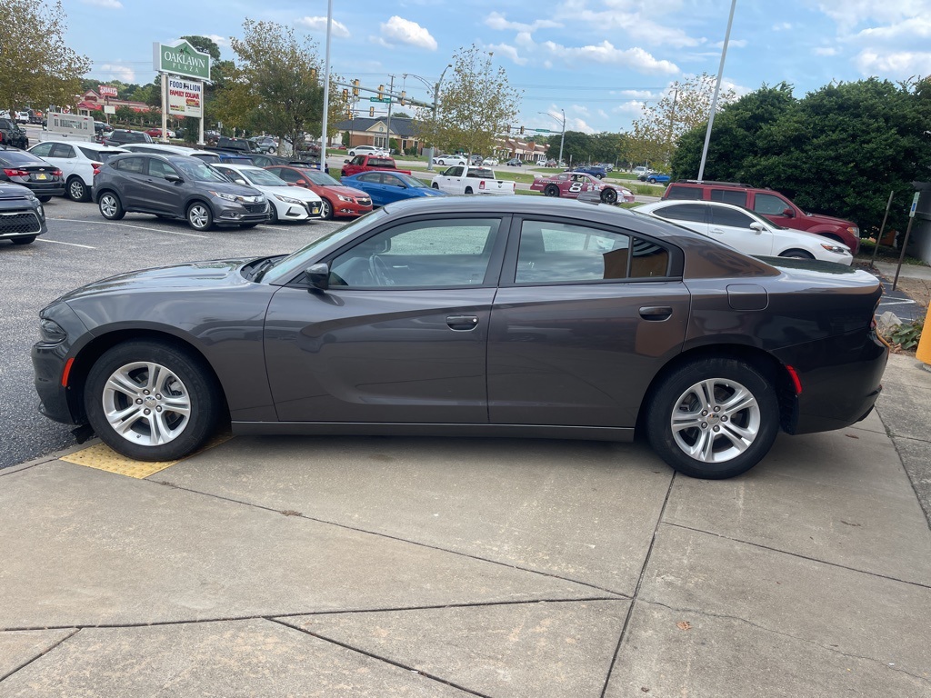 2023 Dodge Charger SXT Image 7 of 17