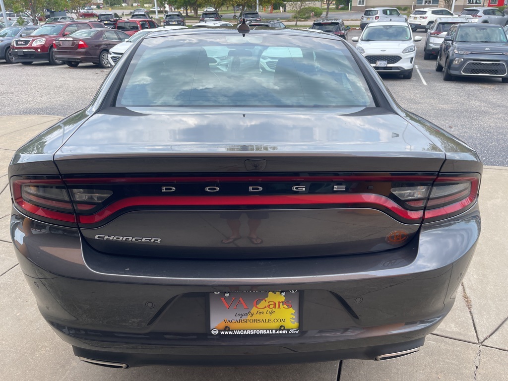 2023 Dodge Charger SXT Image 5 of 17