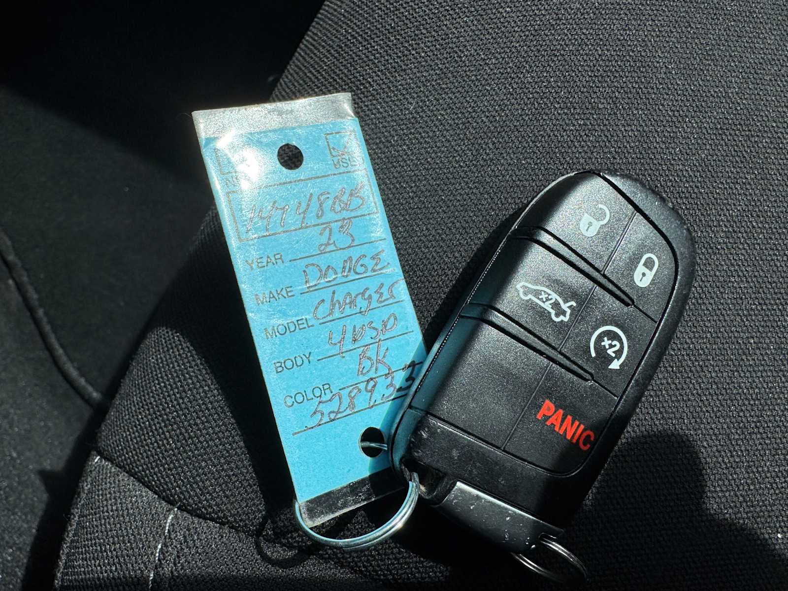 Vehicle image 17 of 26