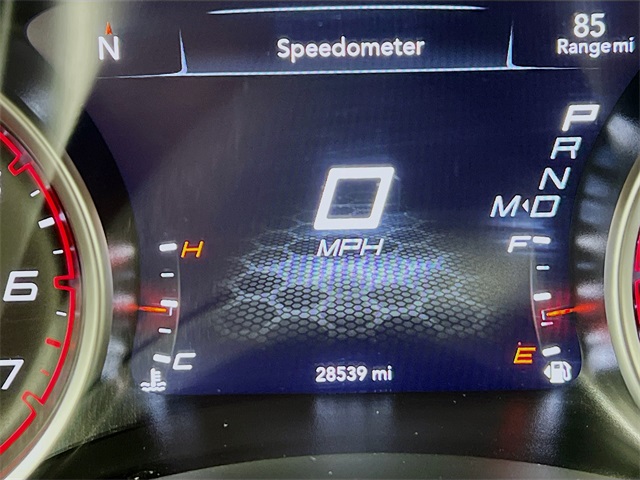 Vehicle image 15 of 41