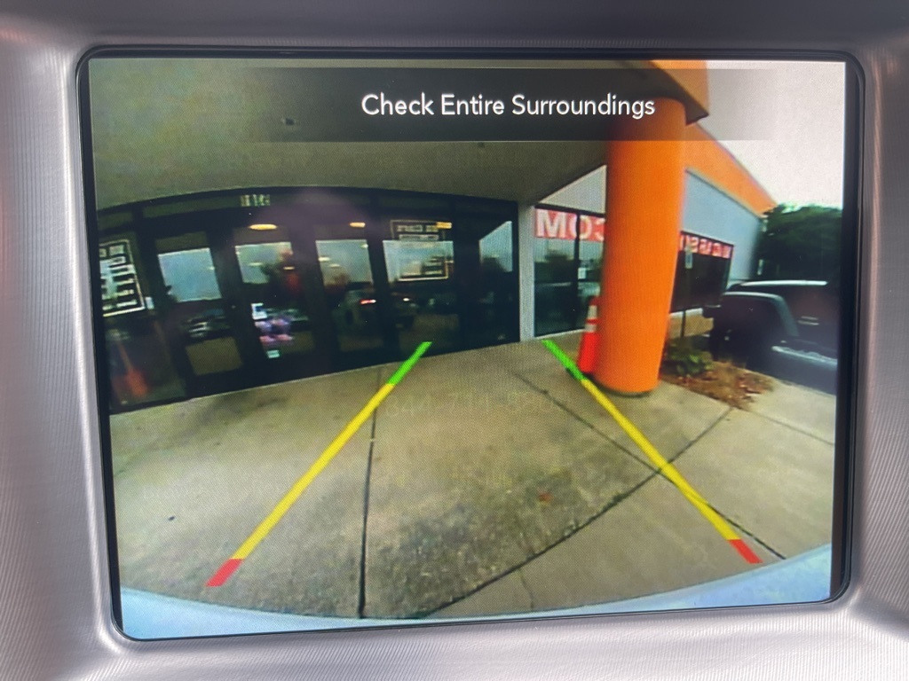 2023 Dodge Charger SXT Image 14 of 16