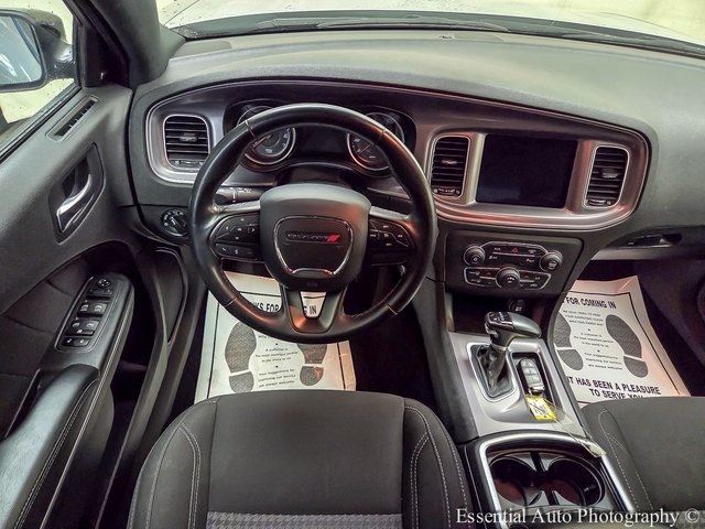 Vehicle image 13 of 30
