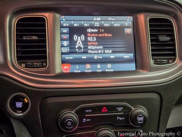 Vehicle image 19 of 30
