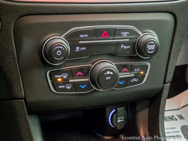 Vehicle image 23 of 30